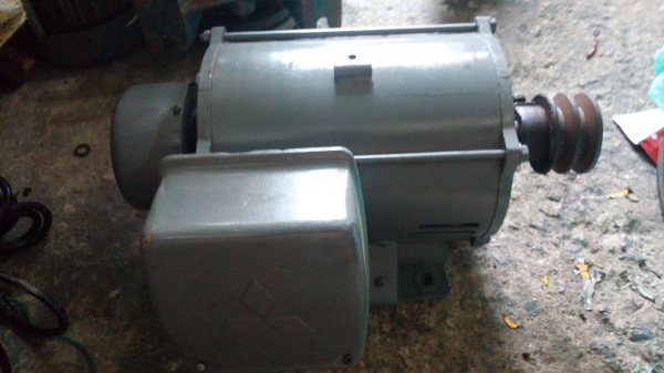 ขาย !! มอเตอร์3แรง 220 v.มิตซู รอบ1440 สภาพพร้อมใ้ช้งาน