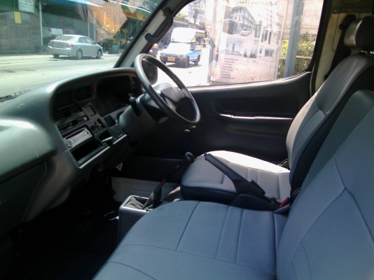 toyota hiace2400เบนซิน+แก๊สlpg freeดาวน์ผ่อนเบาๆ