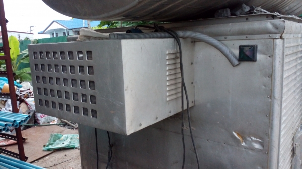 ขาย !! ตู้ทำความเย็น ติดรถปิคอัพ สภาพดี ใช้งานได้