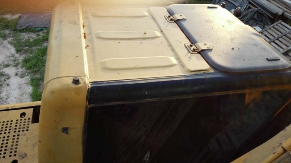 แม็กโครมือสอง,Catterpillar 320C Japan / ไฟฟ้าเต็ม/เล่มทะเบียน