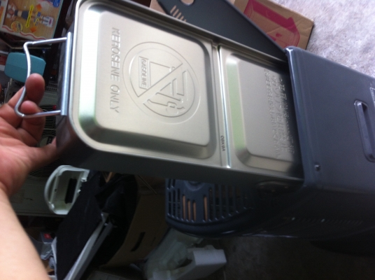 เครื่องทำความร้อน SHARP ของใหม่จากญี่ปุ่น แบบใช้น้ํามันก๊าด มีถังโลหะแบบปลอดภัย