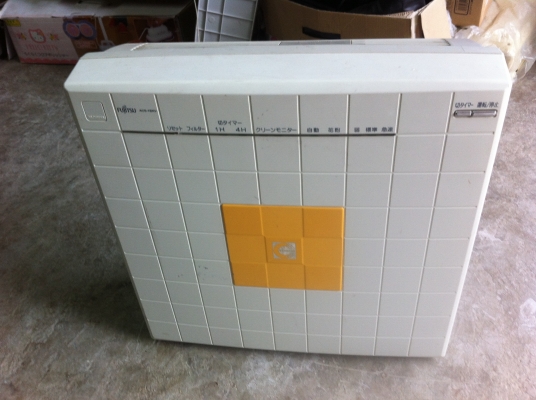 เครื่องฟอกอากาศ FUJITSU จากญี่ปุ่น ใช้ไฟ 100 V. กินไฟแค่ 18 W.