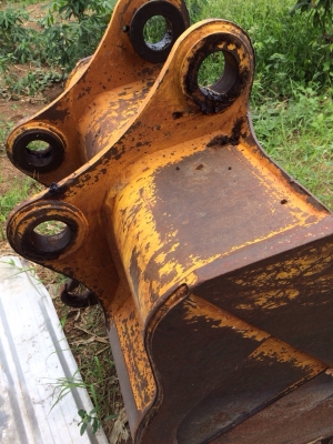 ขายบุ้งกี๋komatsu pc200-8. ของแท้สภาพ90\%