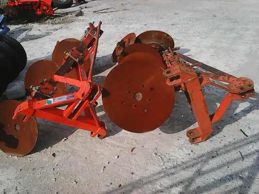 ขายผานรถไถหลายขนาด สนใจสอบถามได้