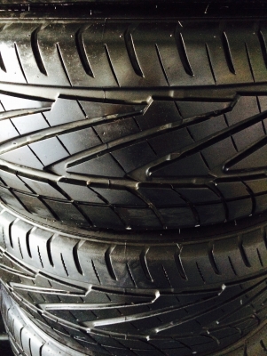 ยางขอบ 15" ขนาด 195-55R15 ปี  13 สภาพสวยๆจร้า Nitto Neo Gen (Made in Japanสวยทั้งชุด 4 เส้น งามเทพ ดอกเต็ม ดอกแน่น ดอกหนา ไม่ผิดหวัง จร้าสวยๆแบบนี้จัดไปจร้า 2,900 บาท รีบด่วน!!!  โทร 062-1219299/0880223848