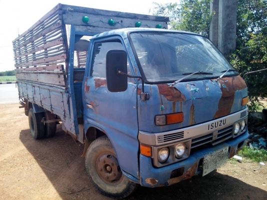 6 ล้อ TL สภาพสวยๆ 6 ล้อ TL สภาพสวยๆ