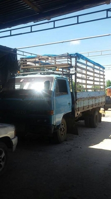 6 ล้อ TL สภาพสวยๆ 6 ล้อ TL สภาพสวยๆ