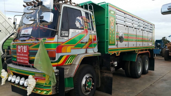 ขายสิบล้อสองเพลา หัวคัสซี เมกก้า220แรง ซี่รี่500 ยูโร3 ปี52 หรือจะถอดเหลือเพลาเดียวก็ได้ จัดแนนซ์ได้ 1200000บาท ขายสิบล้อสองเพลา หัวคัสซี เมกก้า220แรง ซี่รี่500 ยูโร3 ปี52 หรือจะถอดเหลือเพลาเดียวก็ได้ จัดแนนซ์ได้ 1200000บาท