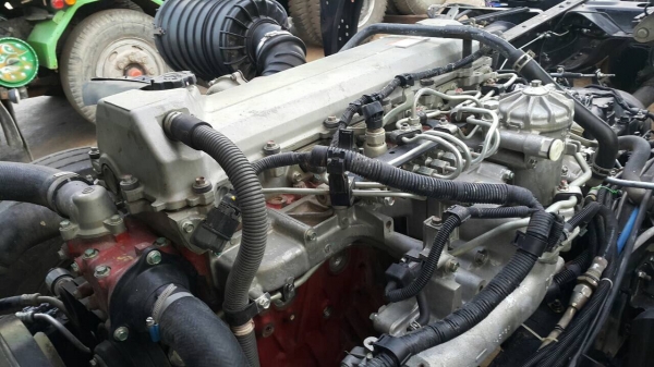 ขายสิบล้อสองเพลา หัวคัสซี เมกก้า220แรง ซี่รี่500 ยูโร3 ปี52 หรือจะถอดเหลือเพลาเดียวก็ได้ จัดแนนซ์ได้ 1200000บาท ขายสิบล้อสองเพลา หัวคัสซี เมกก้า220แรง ซี่รี่500 ยูโร3 ปี52 หรือจะถอดเหลือเพลาเดียวก็ได้ จัดแนนซ์ได้ 1200000บาท