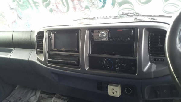 ขายสิบล้อสองเพลา หัวคัสซี เมกก้า220แรง ซี่รี่500 ยูโร3 ปี52 หรือจะถอดเหลือเพลาเดียวก็ได้ จัดแนนซ์ได้ 1200000บาท ขายสิบล้อสองเพลา หัวคัสซี เมกก้า220แรง ซี่รี่500 ยูโร3 ปี52 หรือจะถอดเหลือเพลาเดียวก็ได้ จัดแนนซ์ได้ 1200000บาท