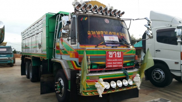 ขายสิบล้อสองเพลา หัวคัสซี เมกก้า220แรง ซี่รี่500 ยูโร3 ปี52 หรือจะถอดเหลือเพลาเดียวก็ได้ จัดแนนซ์ได้ 1200000บาท ขายสิบล้อสองเพลา หัวคัสซี เมกก้า220แรง ซี่รี่500 ยูโร3 ปี52 หรือจะถอดเหลือเพลาเดียวก็ได้ จัดแนนซ์ได้ 1200000บาท