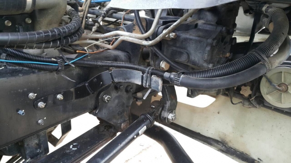 ขายสิบล้อสองเพลา หัวคัสซี เมกก้า220แรง ซี่รี่500 ยูโร3 ปี52 หรือจะถอดเหลือเพลาเดียวก็ได้ จัดแนนซ์ได้ 1200000บาท ขายสิบล้อสองเพลา หัวคัสซี เมกก้า220แรง ซี่รี่500 ยูโร3 ปี52 หรือจะถอดเหลือเพลาเดียวก็ได้ จัดแนนซ์ได้ 1200000บาท