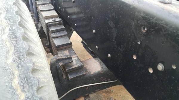 ขายสิบล้อสองเพลา หัวคัสซี เมกก้า220แรง ซี่รี่500 ยูโร3 ปี52 หรือจะถอดเหลือเพลาเดียวก็ได้ จัดแนนซ์ได้ 1200000บาท ขายสิบล้อสองเพลา หัวคัสซี เมกก้า220แรง ซี่รี่500 ยูโร3 ปี52 หรือจะถอดเหลือเพลาเดียวก็ได้ จัดแนนซ์ได้ 1200000บาท