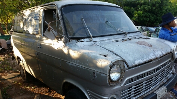 ฟอร์อ ทรานสิต มีเล่ม ทะเบียนขาดปี 49 ไม่มีชุดโอน หาเลขไม่เจอ ขายตามสภาพ 39,000 บาท