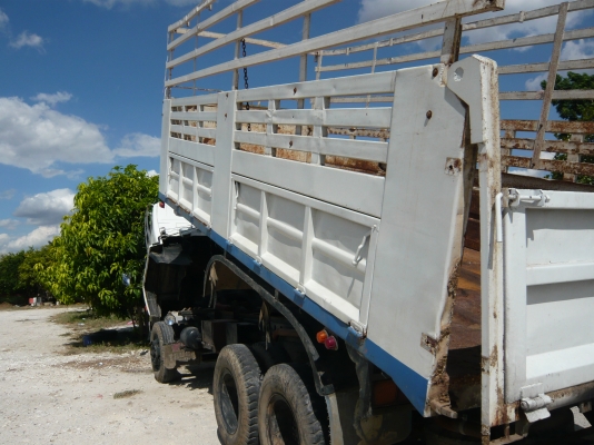 กระบะครบชุด  75000 บาท ครบทุกอย่าง