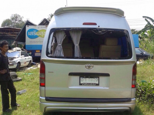 รถตู้คอมพิวเตอร์  ปี05 เครื่อง2KD 2500 โอนลอยๆเเยกขายทั้งหมดเครื่องเกียรสมบูรณ์มาก