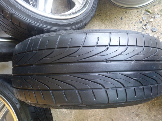 ล้อขอบ 17 4รู 100 กว้าง 7.5 พร้อมยาง 205 40 17