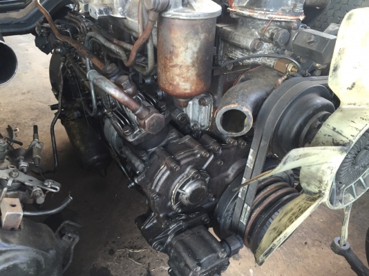 ขายเครื่อง  ISUZU 6-BD1 ปั้มลม