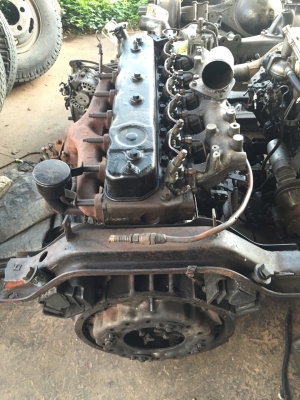 ขายเครื่อง  ISUZU 6-BD1 ปั้มลม