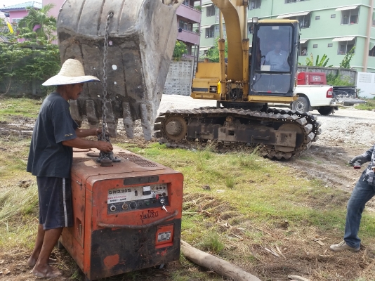 ถึงเสี่ยพระประแดงครับ - จัดส่งให้ 2 ตัวพร้อมถึงไซส์งานเลยครับ เครื่องเชื่อมพร้อมปั่นไฟ ขอบคุณครับ ถึงเสี่ยพระประแดงครับ - จัดส่งให้ 2 ตัวพร้อมถึงไซส์งานเลยครับ เครื่องเชื่อมพร้อมปั่นไฟ ขอบคุณครับ