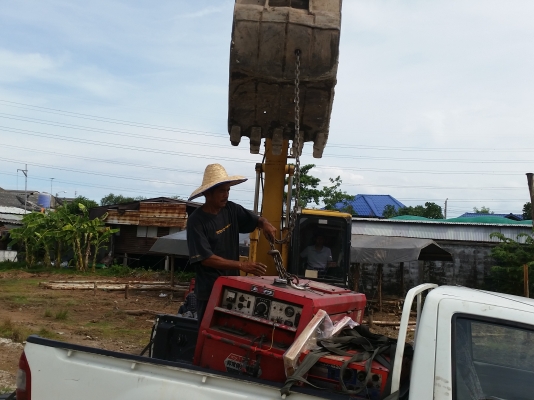 ถึงเสี่ยพระประแดงครับ - จัดส่งให้ 2 ตัวพร้อมถึงไซส์งานเลยครับ เครื่องเชื่อมพร้อมปั่นไฟ ขอบคุณครับ ถึงเสี่ยพระประแดงครับ - จัดส่งให้ 2 ตัวพร้อมถึงไซส์งานเลยครับ เครื่องเชื่อมพร้อมปั่นไฟ ขอบคุณครับ