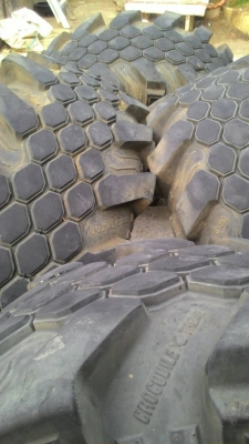 ขาย ยางลุย 36R16