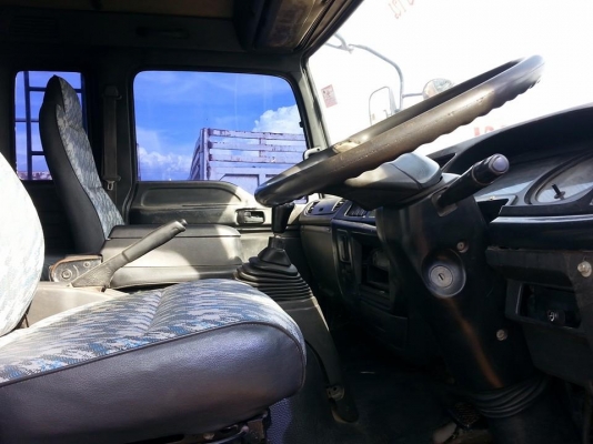 ขาย6ล้อดั้มISUZU DECA เครื่อง195แรง พ.เพาเวอร์ เบรกทิฟฟี่ เครื่องดี แคชซีสวย ยางดี900ขอบ20 แอร์เย็น เอกสารพร้อมโอน สนใจโทร 090-8588220คุณนะ 093-3258446คุณบิว ID:narong498 หรือเข้าดูสินค้าได้ที่ www.truck.in.th/498 หรือเพจFacebook ณรงค์ ซื้อขายรถมือสอง (เว