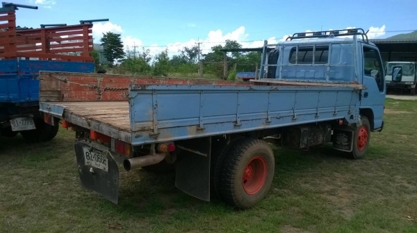 ขาย 6 ล้อ NPR จดปี 45 ยาว 4.30 เมตร คัสซีสวยตลอดเส้น เครื่อง 4HF1 120 แรงม้า ฝาขาว เฟืองท้ายใหญ่ ทะเบียนพร้อมโอนครับ ขาย 6 ล้อ NPR จดปี 45 ยาว 4.30 เมตร คัสซีสวยตลอดเส้น เครื่อง 4HF1 120 แรงม้า ฝาขาว เฟืองท้ายใหญ่ ทะเบียนพร้อมโอนครับ