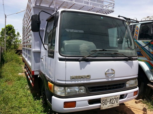 ขาย6ล้อ HINO FC2W เครื่อง WO4D 120แรง เครื่องดี แคชซีสวย วางหัวสมอเงิน ยาว5.50เมตร สภาพพร้อมใช้งาน เอกสารพร้อมโอน สนใจโทร 090-8588220คุณนะ 093-3258446คุณบิว ID:narong498 หรือเข้าดูสินค้าได้ที่ www.truck.in.th/498 หรือเพจFacebook ณรงค์ ซื้อขายรถมือสอง (เว็