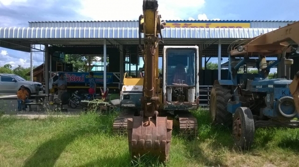 ขายแบคโฮ KOMATSU PC60-6 เอกสารใบอินวอยซ์ รถพร้อมใช้ ช่วงล่างดีทุกอย่าง ราคาต่อรองได้ ขายแบคโฮ KOMATSU PC60-6 เอกสารใบอินวอยซ์ รถพร้อมใช้ ช่วงล่างดีทุกอย่าง ราคาต่อรองได้