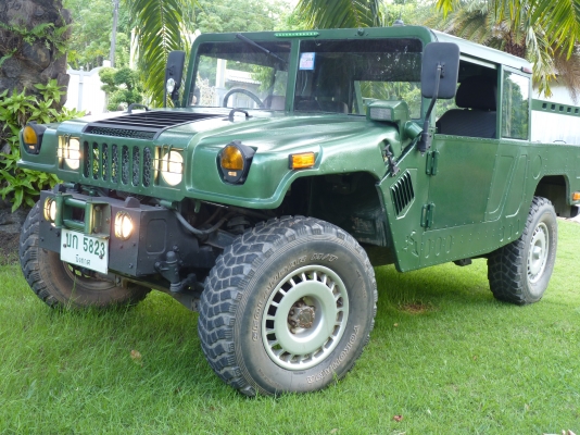 Hummer  H1 Replica
