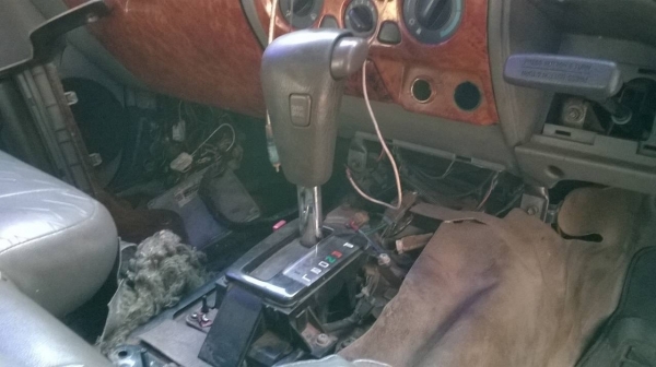 ขาย DMAX ตอนเดียว รถโดยสาร วางเครื่อง J ติดแก๊ส LPG เกียร์ออโต้ คัสซีสวย ทะเบียนพร้อมโอนครับ