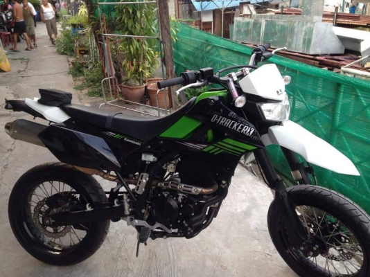 D-tracker ปี2014 สีเขียวขาว