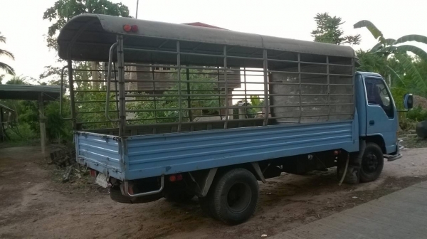 ขาย 6 ล้อ NPR ปี 42 กระบะแสตนเลสยาว 4.30 เมตร เครื่อง 4HF1 120 แรงม้า ฝาขาว พาวเวอร์ ทะเบียนพร้อมโอน ขาย 6 ล้อ NPR ปี 42 กระบะแสตนเลสยาว 4.30 เมตร เครื่อง 4HF1 120 แรงม้า ฝาขาว พาวเวอร์ ทะเบียนพร้อมโอน