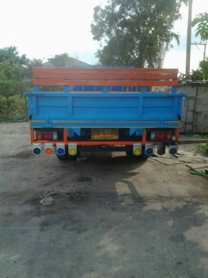 ฝากขาย รถหกล้อ อีซูซุ NPR115แรง เกียร์สั้น พ.เวอร์ กะบะเหล็ก ยาว5เมตร สภาพดีพร้อมใช้งาน เอกสารทะเบียนพร้อมโอน ราคา 295,000 ต่อรองได้ กับเจ้าของรถโดยตรง