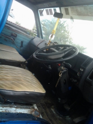 ฝากขาย รถหกล้อ อีซูซุ NPR115แรง เกียร์สั้น พ.เวอร์ กะบะเหล็ก ยาว5เมตร สภาพดีพร้อมใช้งาน เอกสารทะเบียนพร้อมโอน ราคา 295,000 ต่อรองได้ กับเจ้าของรถโดยตรง