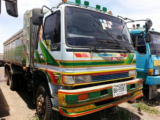 ขายดั้ม2เพลา HINO FM3M เครื่อง240แรง เครื่องดี แคชซีสวย พ.เพาเวอร์ เบรกทิฟฟี่ ภายในสวย แอร์เย็น สภาพพร้อมใช้งาน เอกสารพร้อมโอน สนใจโทร 090-8588220คุณนะ 093-3258446คุณบิว ID:narong498 หรือเข้าดูสินค้าอื่นๆได้ที่ www.truck.in.th/498 หรือเพจFacebook ณรงค์ซื้