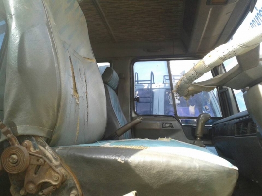 ขาย10ล้อ2เพลา ดั้มFM3H เครื่องHO7D 195แรง พ.เพาเวอร์ เบรกทิฟฟี่ เครื่องดี ภายในสวย ยางดี คัชซีสวย กระบะดั้มสามมิตร สภาพพร้อมใช้งาน เอกสารพร้อมโอน  สนใจโทร 090-8588220คุณนะ 093-3258446คุณบิว ID:narong498 หรือ www.truck.in.th/498 หรือfb:ณรงค์ ซื้อขายรถมือสอ