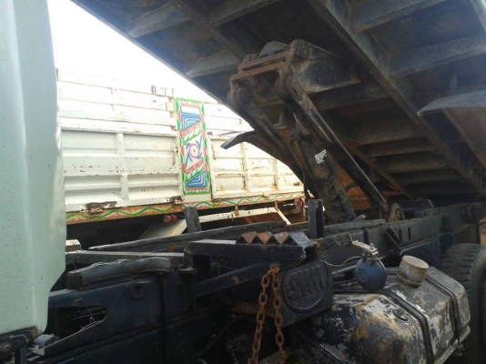 ขาย10ล้อ2เพลา ดั้มFM3H เครื่องHO7D 195แรง พ.เพาเวอร์ เบรกทิฟฟี่ เครื่องดี ภายในสวย ยางดี คัชซีสวย กระบะดั้มสามมิตร สภาพพร้อมใช้งาน เอกสารพร้อมโอน  สนใจโทร 090-8588220คุณนะ 093-3258446คุณบิว ID:narong498 หรือ www.truck.in.th/498 หรือfb:ณรงค์ ซื้อขายรถมือสอ