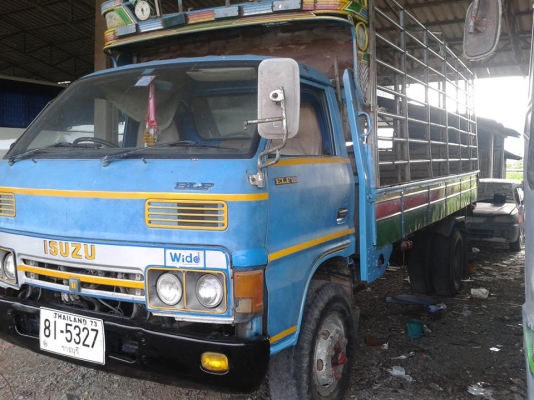 ISUZU KS32 - เฟืองท้าย + คานหน้า ของ NPR. 115 แล้วครับ
