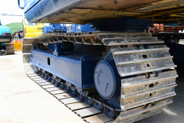 KOMATSU PC60-6 KOMATSU PC60-6