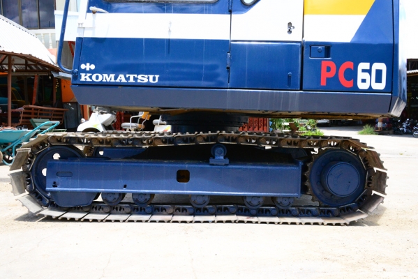 KOMATSU PC60-6 KOMATSU PC60-6