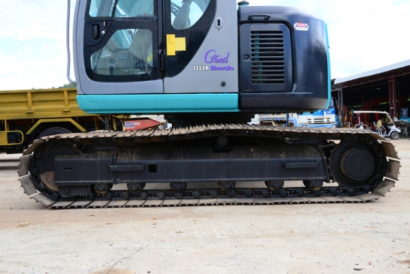 KOBELCO Grand Beetle 135SR KOBELCO Grand Beetle 135SR