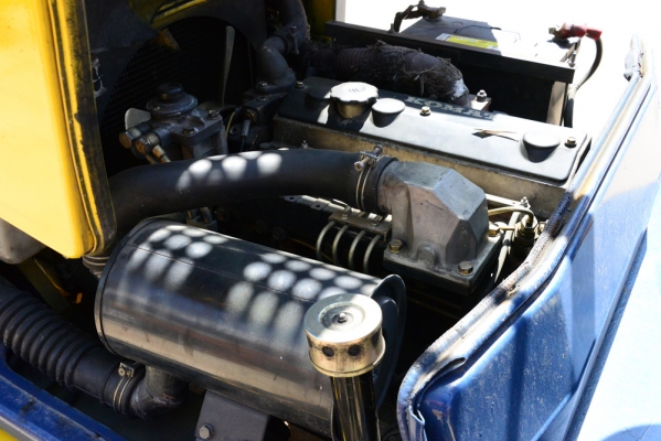 KOMATSU FD25-11 KOMATSU FD25-11