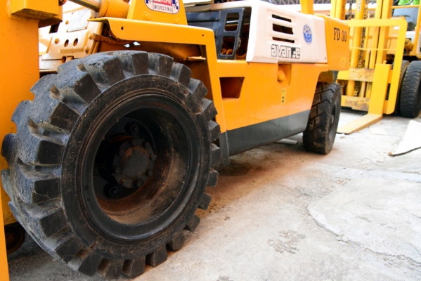 KOMATSU FD30-7 KOMATSU FD30-7