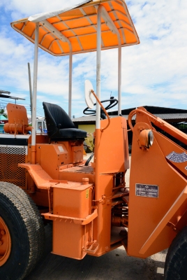 รถตัก FURUKAWA FL60