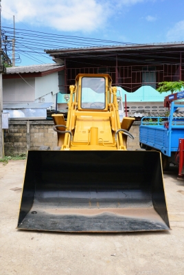 รถตัก TCM SD25Y2 รถตัก TCM SD25Y2