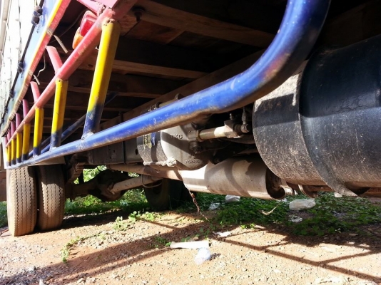 HINO FD175 เครื่อง185แรง ยาว6.50เมตร เครื่องดี แคชซีสวย ยางดีภายในสวย สภาพพร้อมใช้งาน เอกสารพร้อมโอน สนใจโทร 090-8588220คุณนะ 093-3258446คุณบิว ID:narong498 หรือเข้าดูสินค้าอื่นๆได้ที่ www.truck.in.th/498 หรือเพจFacebook ณรงค์ ซื้อขายรถมือสอง (เว็บไซต์ส่ว