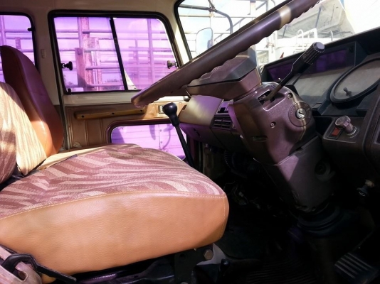 HINO FD175 เครื่อง185แรง ยาว6.50เมตร เครื่องดี แคชซีสวย ยางดีภายในสวย สภาพพร้อมใช้งาน เอกสารพร้อมโอน สนใจโทร 090-8588220คุณนะ 093-3258446คุณบิว ID:narong498 หรือเข้าดูสินค้าอื่นๆได้ที่ www.truck.in.th/498 หรือเพจFacebook ณรงค์ ซื้อขายรถมือสอง (เว็บไซต์ส่ว