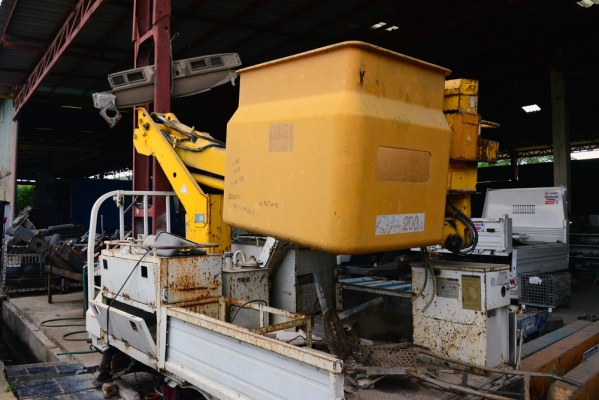 เครน ขายันพื้น แขนบูม กระเช้ารถเครน. สนใจติดต่อสอบถาม 0819603088 ธนภัทร เครน ขายันพื้น แขนบูม กระเช้ารถเครน. สนใจติดต่อสอบถาม 0819603088 ธนภัทร